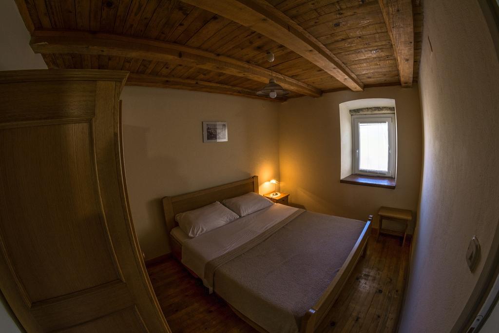 Ducina Apartments Milna  Buitenkant foto